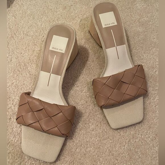 NWOT Dolce Vita Moly Heels in Color Cafe Stella - Picture 5 of 10